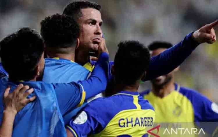 Cristiano Ronaldo Kembali Puncaki Daftar Pesepak Bola Terkaya Forbes