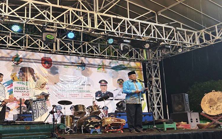 Wabup Kobar Buka Peken Gayeng Meriahkan HUT ke-21 Kecamatan Pangkalan Lada