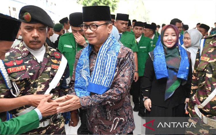 Menteri Desa dan Pembangunan Daerah Tertinggal (Mendes PDT) Yandri Susanto menghadiri Inaugurasi Pengurus Cabang (PC) GP Ansor Kabupaten Serang di Aula Pondok Pesantren Bai Mahdi Sholeh Ma'mun, Serang, Minggu (19/10/2025). ANTARA/HO-Humas Kemendes PDT.