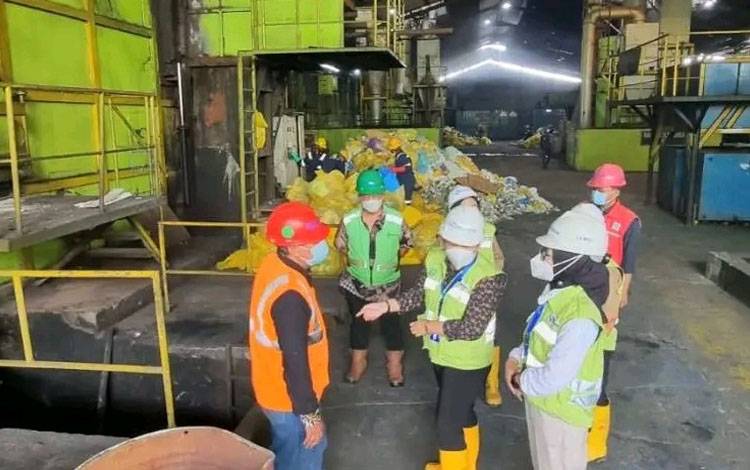 Dinkes Lamandau Pastikan Pemusnahan Obat Sesuai Standar Lingkungan