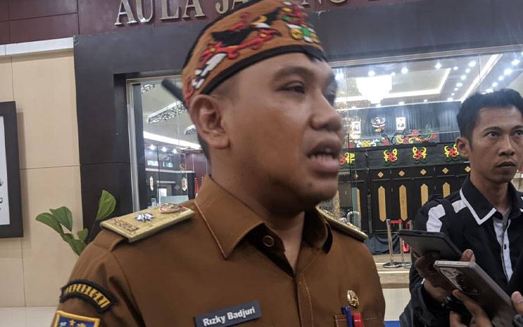 Disbun Kalteng Dorong Perusahaan Perkebunan Komit Dorong PAD Kalteng