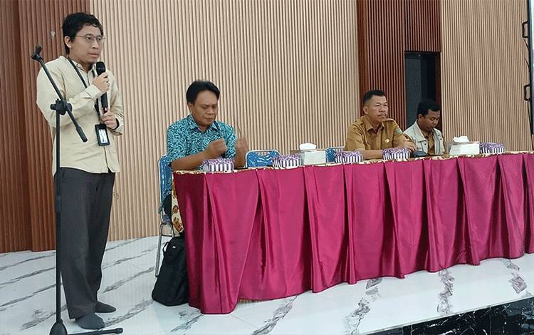 Balai Bahasa Kalteng Sosialisasikan UKBI Adaptive Vertica di SMPN 1 Muara Teweh