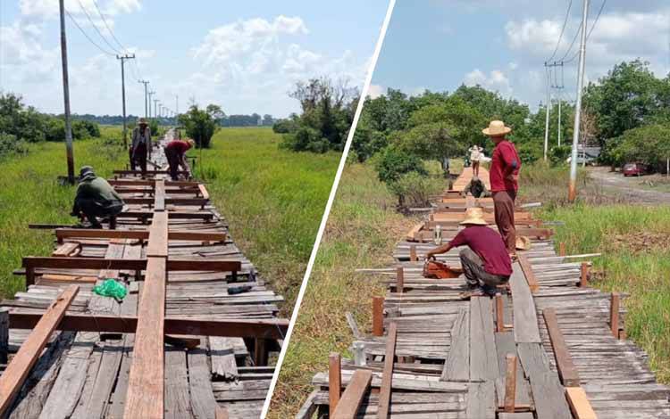 Pemkab Barito Timur Perbaiki Titian Menuju Desa Muara Pelantau