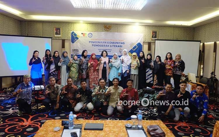 Balai Bahasa Gelar Pembinaan Komunitas Literasi se-Kalteng