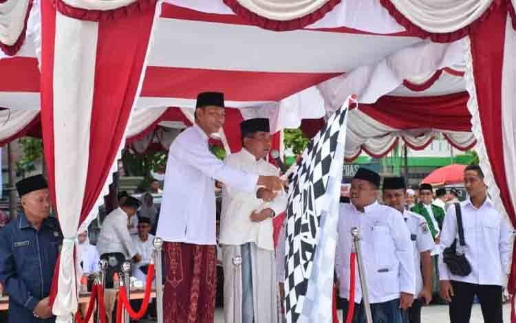 Bupati Kapuas Lepas Kirab dan Apresiasi Peran Santri untuk Bangsa