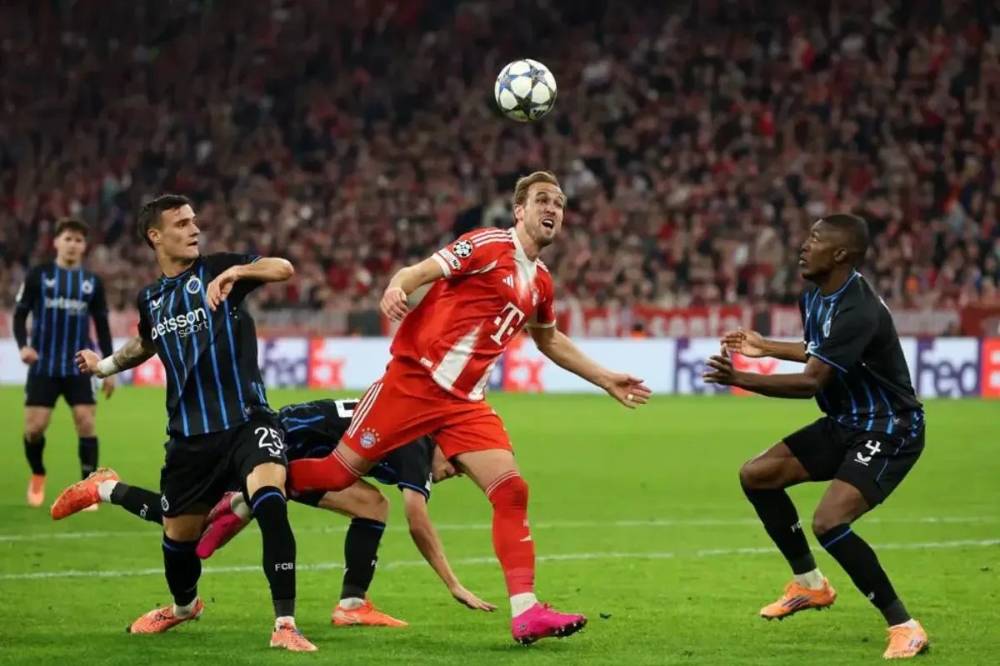 Bayern Muenchen Bungkam Club Brugge 4-0 di Allianz Arena