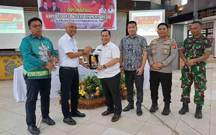Bupati Kotim Dorong Penguatan Koperasi Merah Putih sebagai Pilar Ekonomi Desa