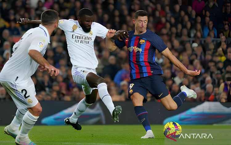 Madrid Ingin Perpanjang Rekor Tak Kalah di Bernabeu Jelang El Clasico