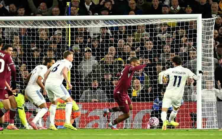 Leeds United Loncat ke Papan Tengah Setelah Hantam West Ham 2-1