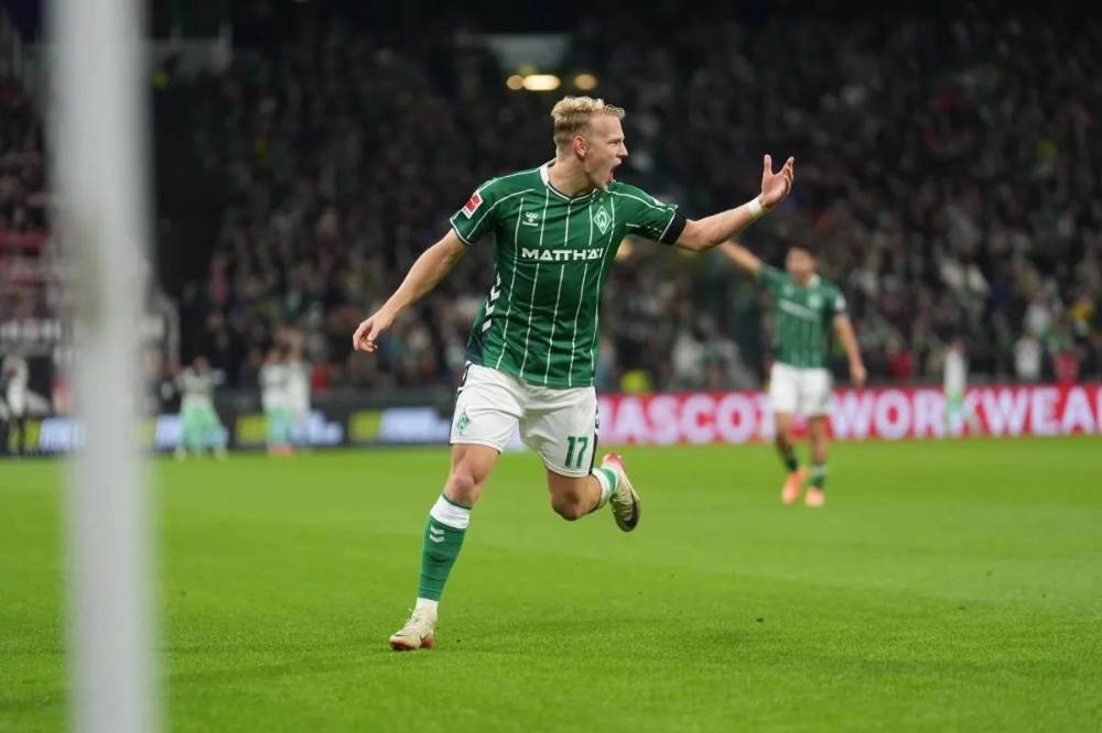 Marco Grull Antar Werder Bremen Tekuk Union Berlin