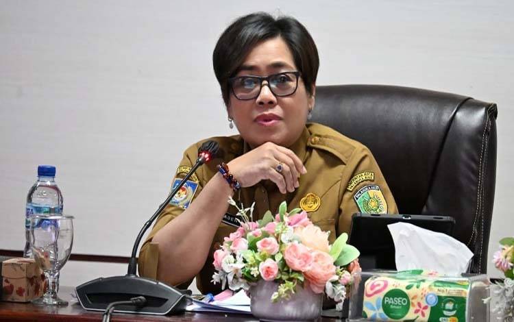 Damkar Palangka Raya Imbau Warga Waspada Pohon Tumbang dan Hewan Liar