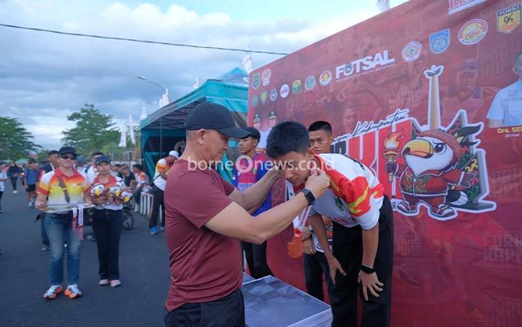 Raih Total 37 Medali, Selat Pimpin Sementara Perolehan Medali Porkab XII Kapuas 2025