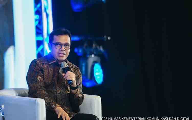 Wamenkomdigi Sebut Generasi Muda Menaruh Minat Tinggi Kembangkan AI