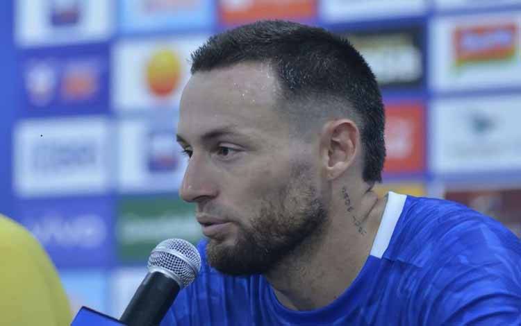 Klok Targetkan 3 Poin saat Persib Jamu Persis Solo
