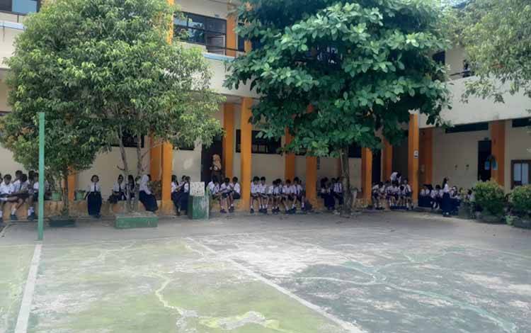 Anggota DPRD Palangka Raya Soroti Kekurangan Guru di SMPN 2