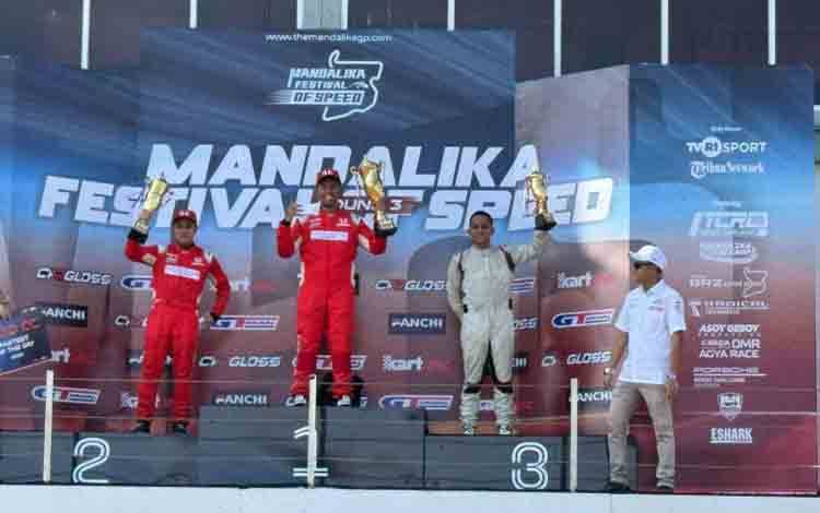 Tiga Pembalap Honda Racing Indonesia Dominasi ITCR 2025 di Mandalika