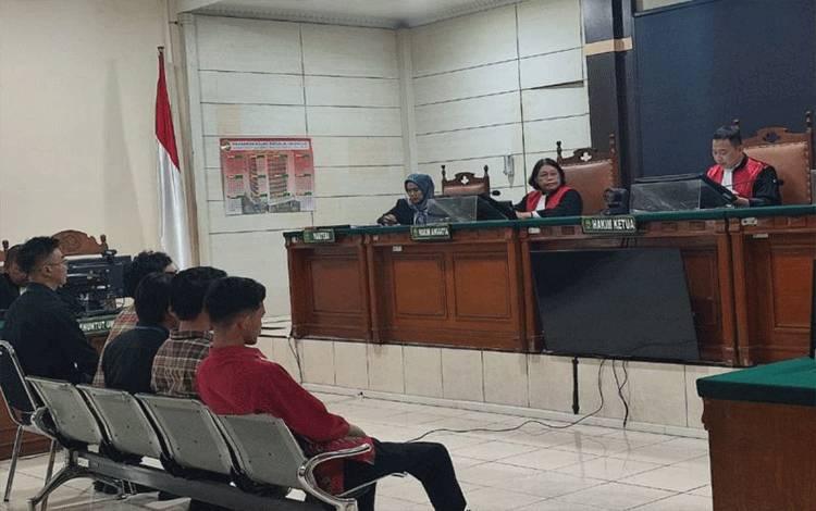 Lima Mahasiswa Terdakwa Demo Rusuh Hari Buruh Dihukum 2 Bulan 16 Hari