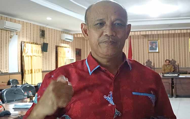 DPRD Kotim Minta Revitalisasi Sekolah di Jalur Poros Jadi Prioritas