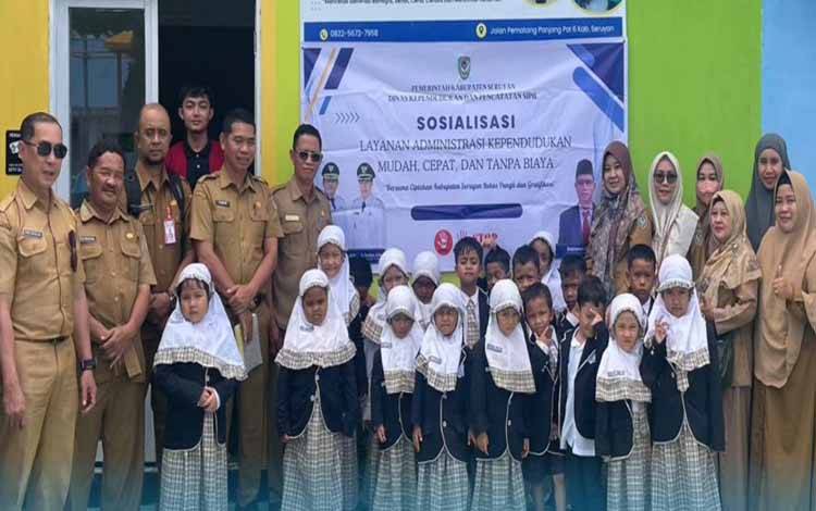 Disdukcapil Seruyan Teken Kerjasama untuk Layanan Dokumen Kependudukan Peserta Didik