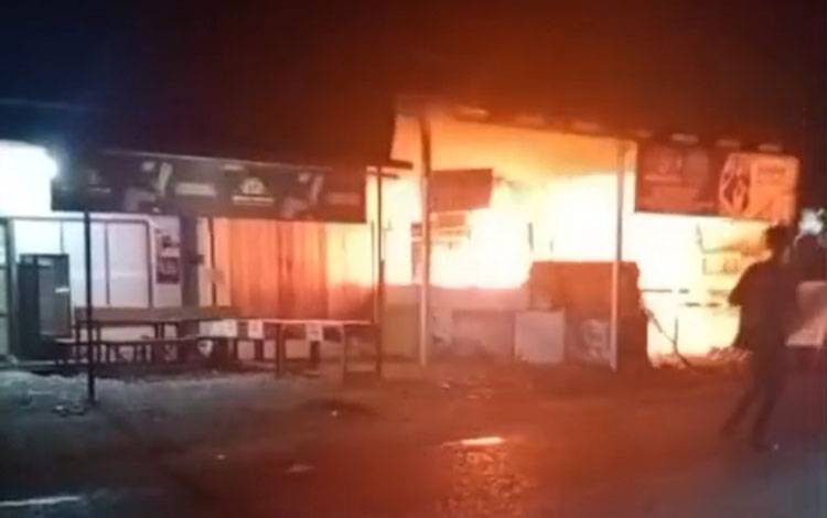 Nyaris Jadi Arang, Kepanikan Dini Hari di Handil Bakti Kalsel Ternyata Dipicu Motor Terbakar