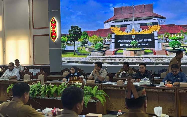 Wakil Ketua I DPRD Kalteng Apresiasi Pemprov atas Progres Capai 90 Persen Persiapan Peresmian Pos Bakum Desa/Kelurahan