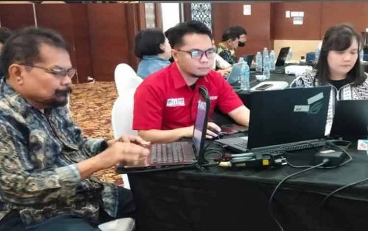 Balai Bahasa Kalteng Gelar Konsinyasi Penyuntingan Cerita Anak Dwibahasa