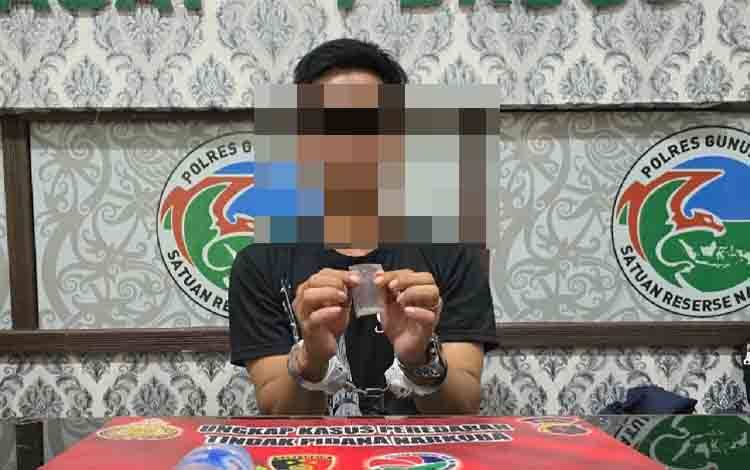 Satresnarkoba Polres Gumas Tangkap Seorang Pria karena Sabu di Tewah