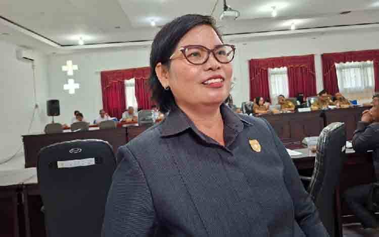 DPRD Gumas Berharap Bantuan dari Pangdam XXII/Tambun Bungai Beri Semangat untuk Siswa