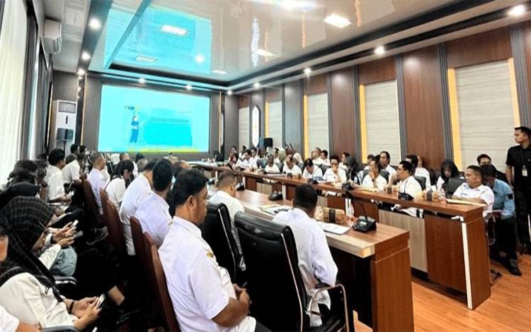 Bupati Barut Targetkan 80 Persen Kepuasan Publik Dalam Program 100 Hari Kerja