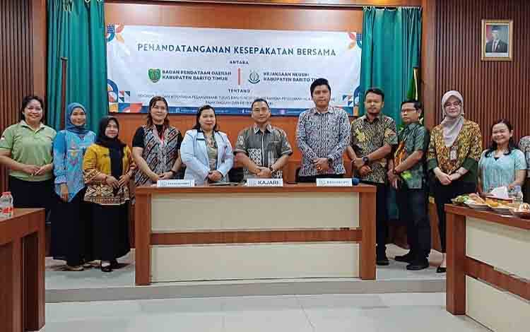 Bapenda dan Kejari Barito Timur Perkuat Penegakan Hukum Pajak Daerah Lewat MoU Strategis