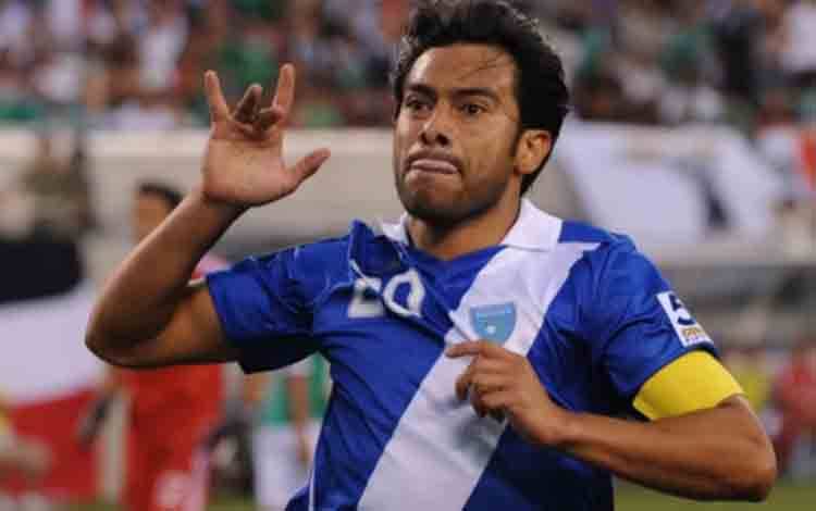 Pemain tim nasional Guatemala periode 1998-2016, Carlos Ruiz. (FIFA)