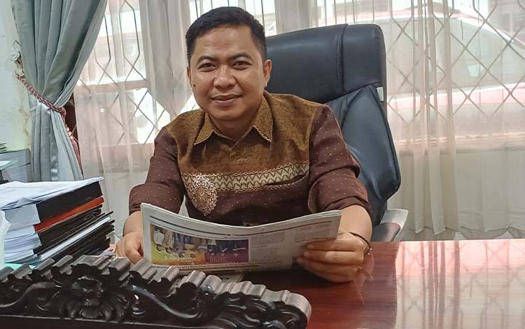 Anggota DPRD Kotim Dapil I Riskon Fabiansyah