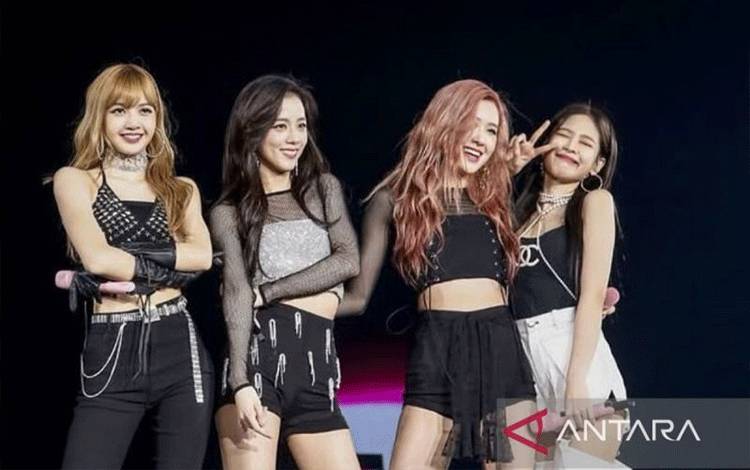 Personel Blackpink. (Instagram @blackpink)