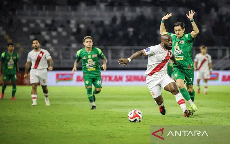 Pelatih Persis Akui Timnya Kehilangan Fokus Saat Kalah dari Persebaya