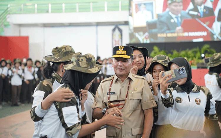 Agustiar Sabran Tekankan Pentingnya Adab dan Disiplin