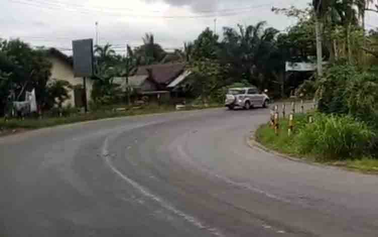 Ceceran Solar di Basarang Km 4 Ancam Pengguna Jalan, Dua Orang Dilaporkan Jadi Korban