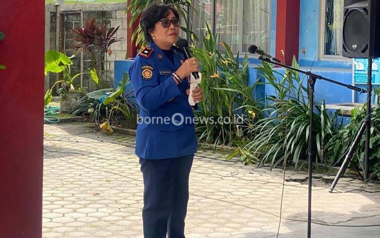 15 Tahun Mengabdi, Kepala Dinas Damkarmat Palangka Raya Gloriana Aden Purna Tugas
