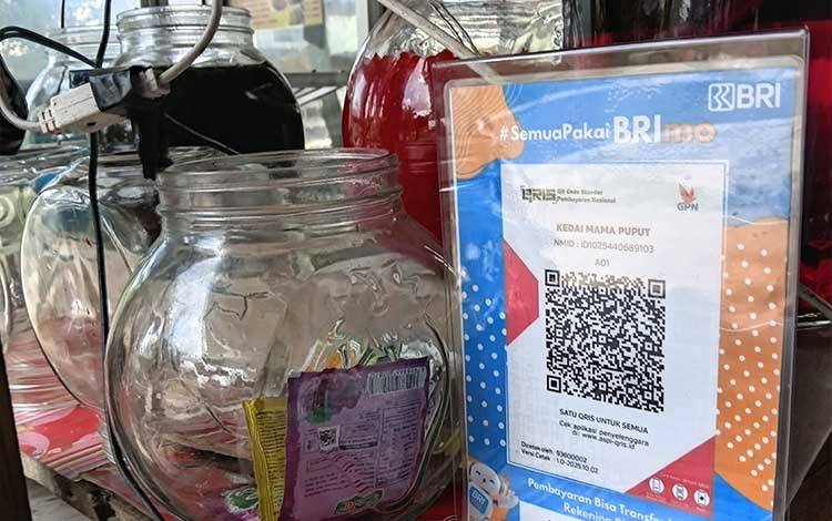 Tak Sediakan QRIS, Siap-Siap Ditinggal Pelanggan: Era Baru Belanja Digital di Kapuas