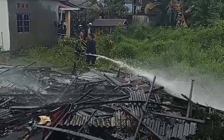 Geger Kebakaran di Belakang Sekolah, Siswa SDN Kuin Utara 5 Banjarmasin Dibuat Panik