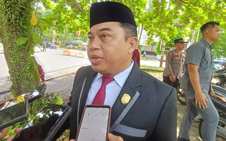 DPRD Kotim Dorong Evaluasi Jalur U-Turn Teratai IV untuk Cegah Kecelakaan