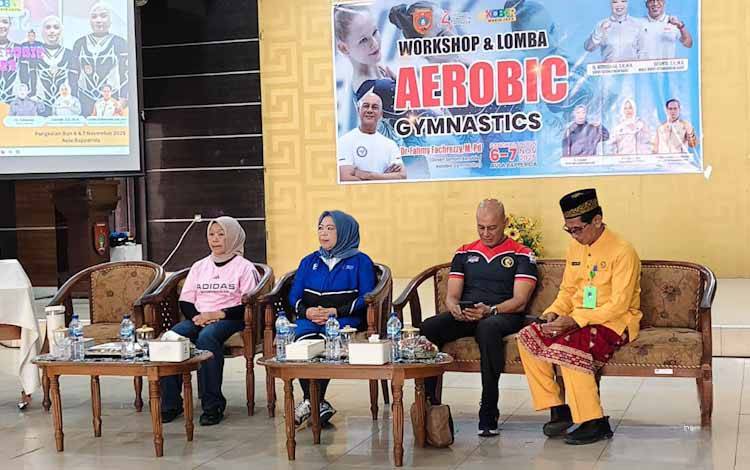 Bupati Kobar Buka Workshop dan Lomba Aerobic Gymnastic 2025