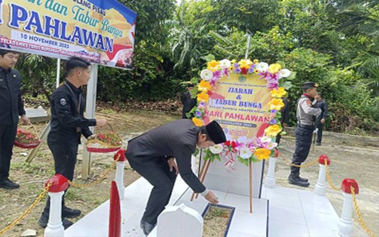 Peringati Hari Pahlawan, Bupati Pulpis Ajak Masyarakat Perkuat Persatuan dan Melanjutkan Perjuangan