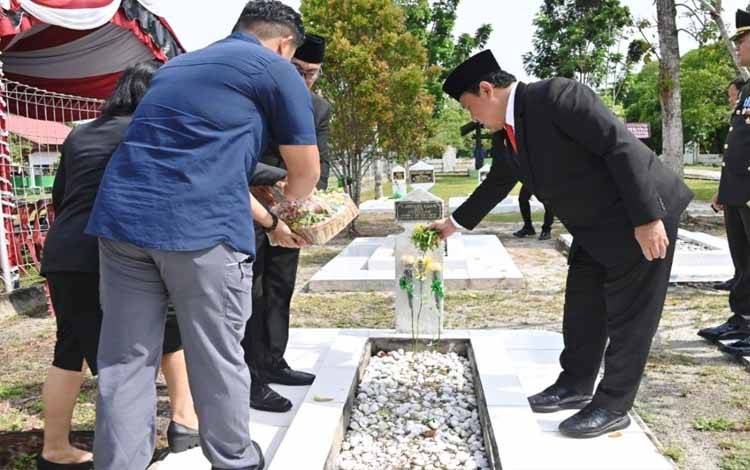 Pemprov Kalteng Dukung Pemindahan Makam Letnan Muda Udara Dua Cornelius Willem ke TMP Sanaman Lampang