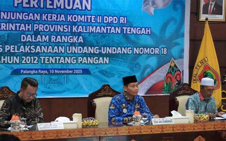 Kunjungan kerja Komite II DPD RI di Aula Eka Hapakat, Lantai III Kantor Gubernur. (FOTO: BIRO ADPIM SETDA KALTENG)
