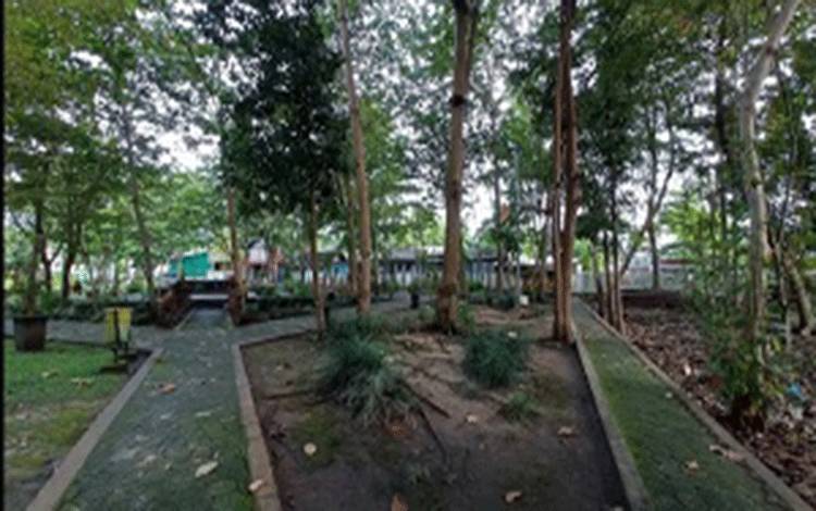 Wajah Teduh Taman Raja Bunu Kapuas Terusik, Warga Resah Maraknya Aktivitas Mabuk dan Kasus Pemukulan