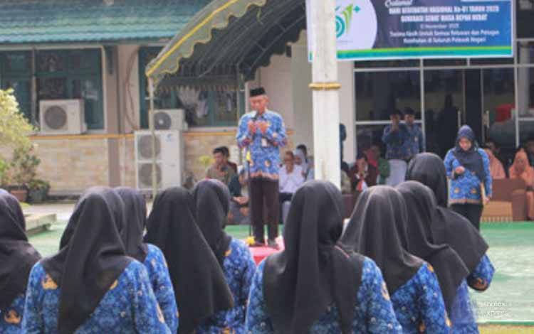 HKN ke-61, Kadinkes Kobar Ajak Nakes Perkuat Sinergi Guna Wujudkan Generasi Sehat