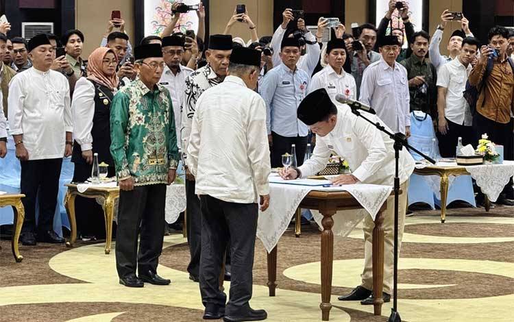 Agustiar Sabran Resmi Dilantik Jadi Ketua DMI Kalteng 2025-2030