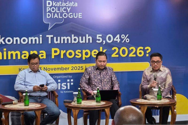 DEN Ungkap Dua Kebijakan untuk Tingkatkan Daya Beli Kelas Menengah