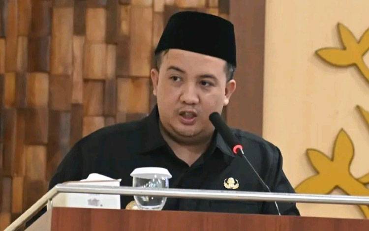 Bupati Lamandau Sampaikan Tanggapan Eksekutif atas Ranperda APBD 2026