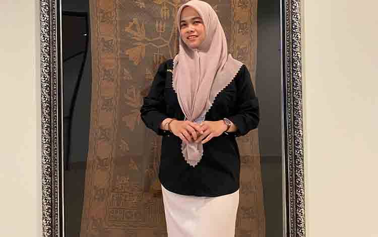 Kepala SMP Islam Darussalam Palangka Raya Raih Beasiswa Pelatihan Internasional di Cambridge University